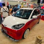 Tentu, mari kita telaah tren mobil yang diperkirakan akan mendominasi jalanan pada tahun 2025.