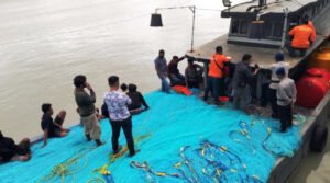 Nelayan Indonesia: Antara Gelombang Tantangan dan Harapan di Lautan Nusantara
