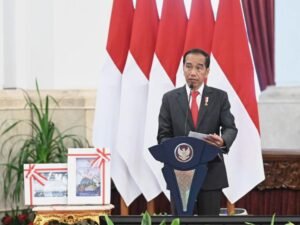 Tentu, mari kita susun artikel informatif dan mendalam tentang kebijakan pemerintah dengan gaya yang Anda inginkan.