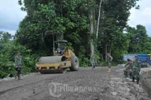 TNI AD Bangun Infrastruktur Jalan di Wilayah Perbatasan: Menyatukan, Membangun, dan Memperkuat Kedaulatan